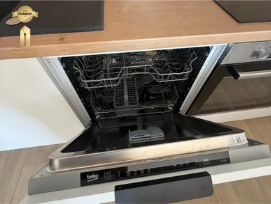 Na prenájom 2-izbový byt, 45 m², Nové Zámky