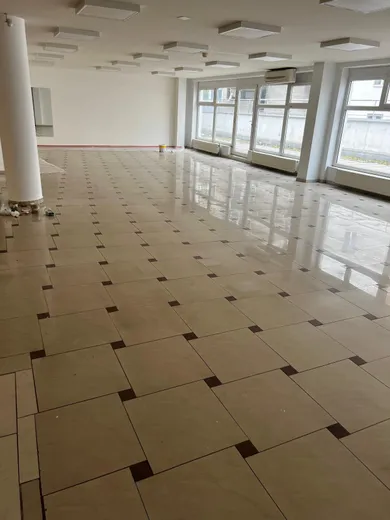 Na predaj komerčné, 311 m², Bratislava-Staré Mesto, Mickiewiczova