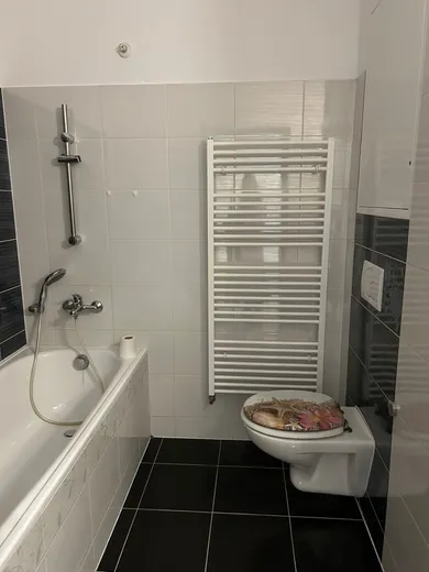 Na prenájom 2-izbový byt, 55 m², Stupava, Cementárenská
