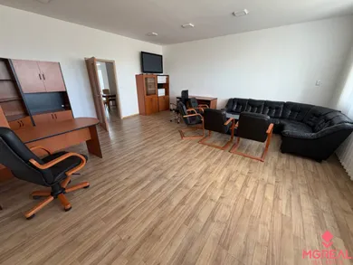 Na prenájom komerčné, Topoľčany, Streďanská
