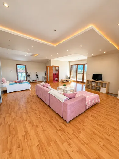 Na predaj dom, 700 m², Senec, Čerešňová