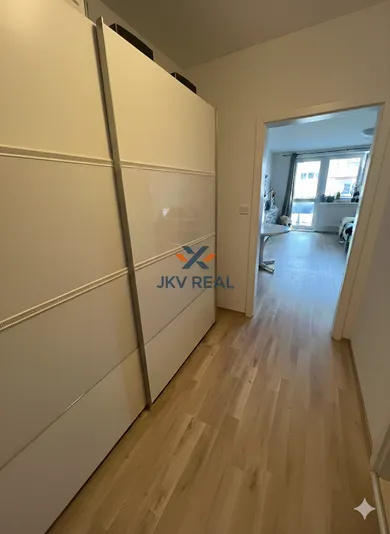 Na prenájom byt v Pezinok · €650 · Novostavba