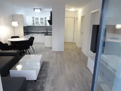 Na prenájom 2-izbový byt, 49 m², Senica, Sadová