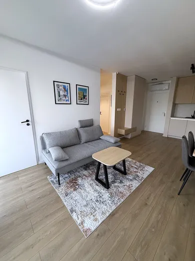 Mieszkania na wynajem, 2-pokojowe, Trnava · €590