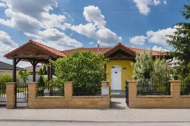 Domy na predaj 4-izbový, Reca · €276 000