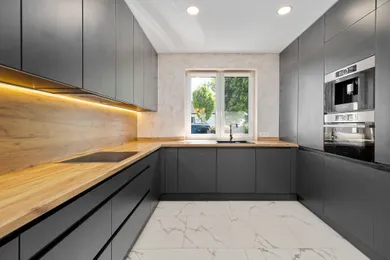 Na predaj dom, 102 m², Hviezdoslavov, Sládkovičova ulica