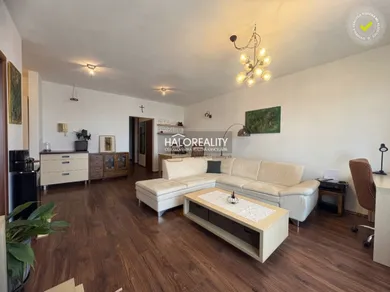 Na predaj 2-izbový byt, 63 m², Bratislava-Petržalka