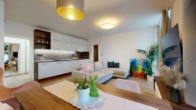 Na predaj 2-izbový byt, 58 m², Bratislava-Staré Mesto, Jelenia