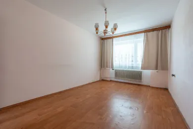 Na predaj dom, 236 m², Dubnica nad Váhom, Štúrova