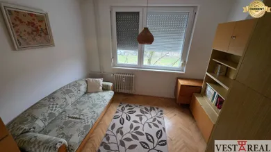 Na predaj 3-izbový byt, 73 m², Galanta, Štvrť SNP