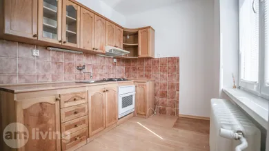 Na predaj 2-izbový byt, 54 m², Nová Dubnica, Sad kpt. Nálepku
