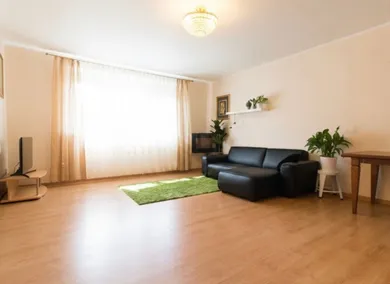 Квартири на продаж, 3-кімнатні, Bratislava-Ružinov · €299 999