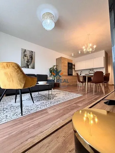 Byty na prenájom 3-izbový, Trnava · €1 200