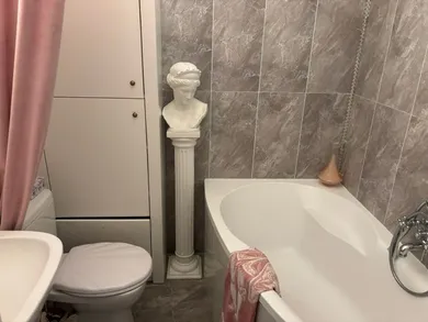 Na predaj 1-izbový byt, 26 m², Komárno, Nádvorie Európy