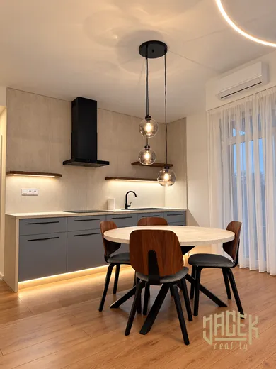 Na predaj 2-izbový byt, 56 m², Považská Bystrica