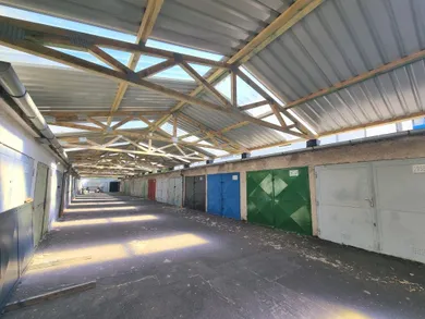 Na predaj objekt, 18 m², Bratislava-Ružinov, Papraďová