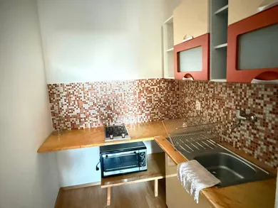 Na predaj 1-izbový byt, 34 m², Bratislava-Nové Mesto, Nobelova