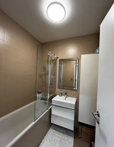 Na predaj 2-izbový byt, 49 m², Bratislava-Lamač