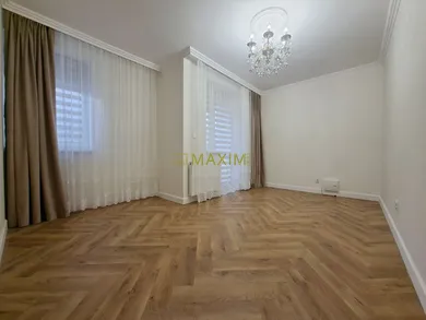 Na predaj 3-izbový byt, 69 m², Bratislava-Vajnory, Široká