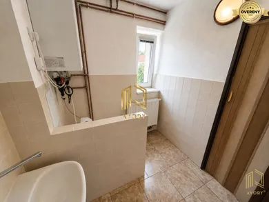 Na predaj 3-izbový byt, 55 m², Senica, Robotnícka