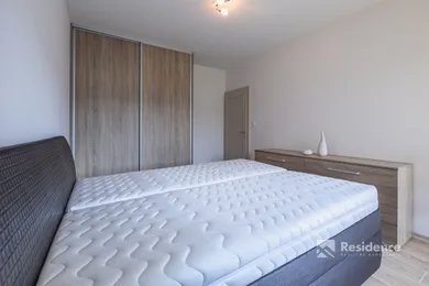 Na prenájom 3-izbový dom, 110 m², Liptovský Peter, Nová