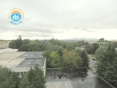Na prenájom 2-izbový byt, 67 m², Piešťany, N. Teslu