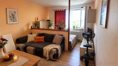 Na predaj 1-izbový byt, 36 m², Bratislava-Podunajské Biskupice