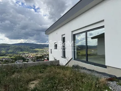 Na predaj dom, 215 m², Ťapešovo, -