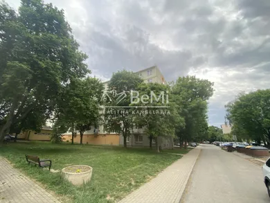 Na predaj 3-izbový byt, 64 m², Nitra, Párovská