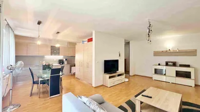 Byty na prenájom 4-izbový, Zvolen · €1 050