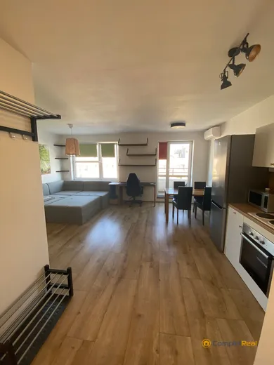 Byty na prenájom 2-izbový, Pezinok · €800
