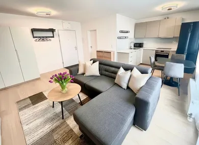 Byty na prenájom 2-izbový, Bratislava-Rača · €890