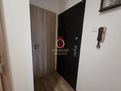 Na predaj 3-izbový byt, 66 m², Revúca, Júliusa Bottu