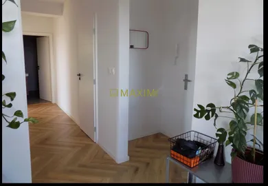 Na predaj 3-izbový byt, 76 m², Stupava, Dlhá