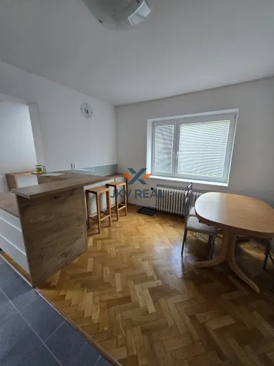 Na prenájom 2-izbový byt, 45 m², Prešov, Moyzesova