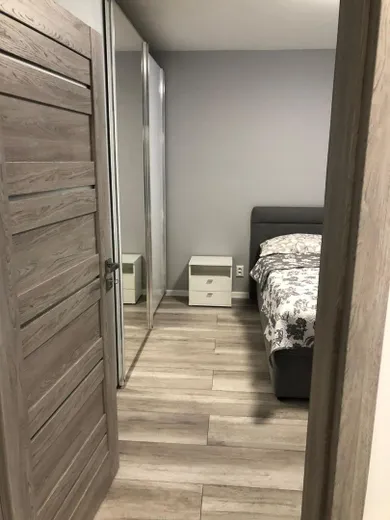 Na predaj 2-izbový byt, 52 m², Bratislava-Ružinov, Nevädzová