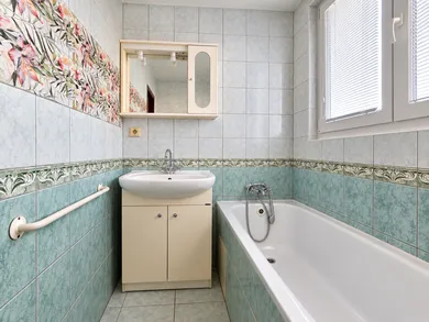Na predaj 3-izbový byt, 65 m², Šamorín, Rybárska