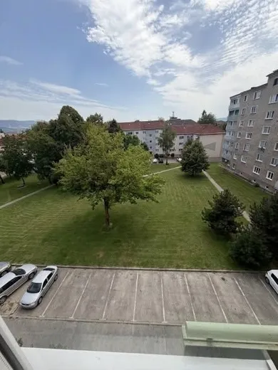 Na predaj 2-izbový byt, 54 m², Prievidza, Š. Králika