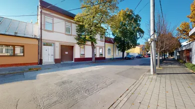 Domy na predaj 8-izbový, Piešťany · €610 000