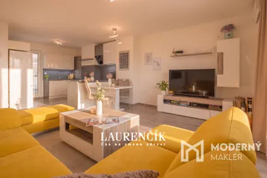 Na predaj 3-izbový byt, 78 m², Trenčín, Vladimíra Predmerského