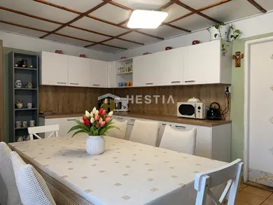 Domy na predaj 6-izbový, Senica · €187 000