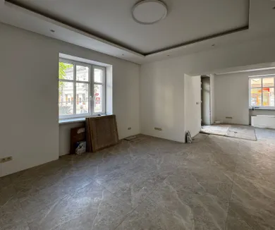 Na prenájom komerčné v Trenčín · €1 225 · Novostavba