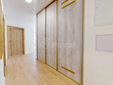 Na prenájom 2-izbový byt, 60 m², Sereď, Tulipánová