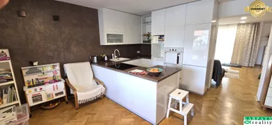 Na predaj 7-izbový dom, 100 m², Trnava, Javorová