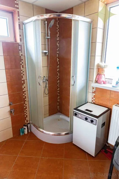 Na predaj dom, 150 m², Čabalovce