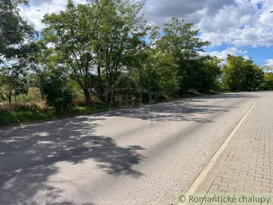 Na predaj pozemok, Bernolákovo