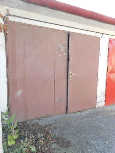 Na prenájom objekt, 16 m², Trenčín, Nábrežná
