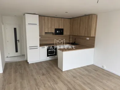 Apartments for sale, 3-room in Košice-Sídlisko Ťahanovce · €194,980
