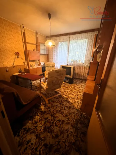 Na predaj 3-izbový byt, 82 m², Bratislava-Petržalka, Dubnická