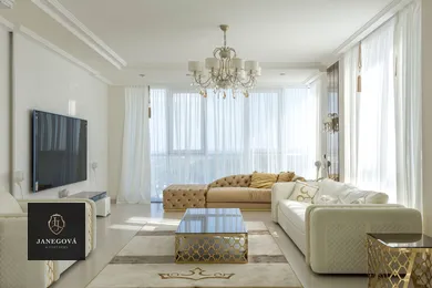 Na predaj 5-izbový byt, 520 m², Bratislava-Staré Mesto